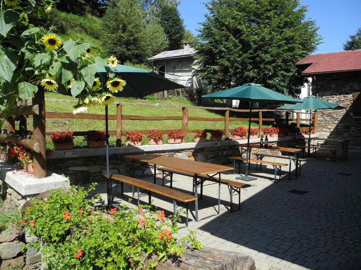 Agriturismo Piccolo Paradiso Pianello Del Lario ภายนอก รูปภาพ