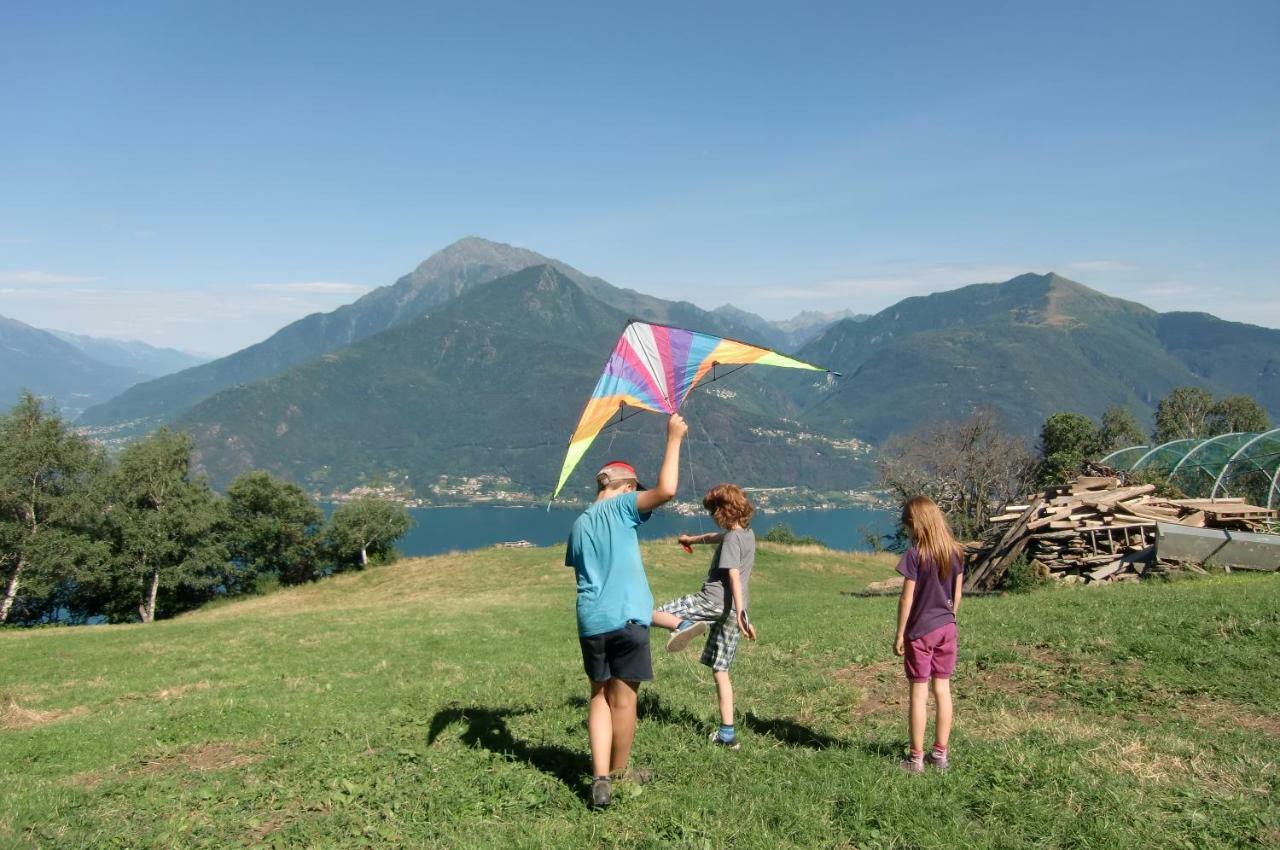 Agriturismo Piccolo Paradiso Pianello Del Lario ภายนอก รูปภาพ