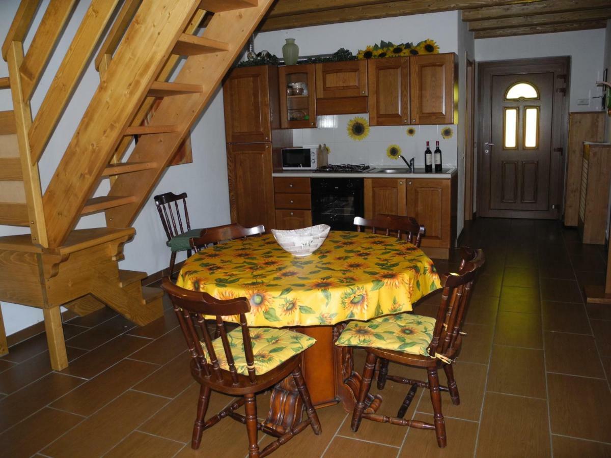 Agriturismo Piccolo Paradiso Pianello Del Lario ภายนอก รูปภาพ